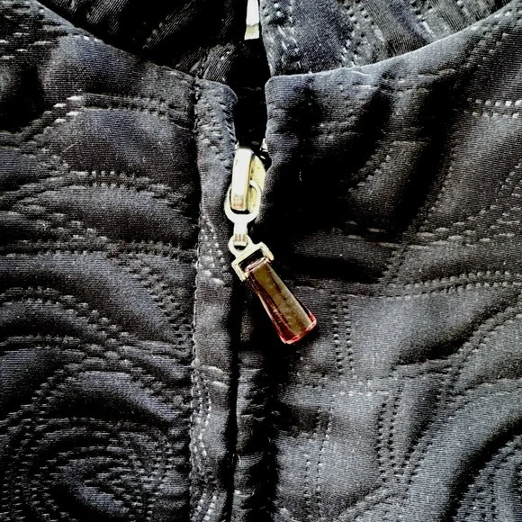 VTG Sport Haley Women's Black Quilted‎ Vest with zipper and pockets Size Medium - Picture 4 of 11